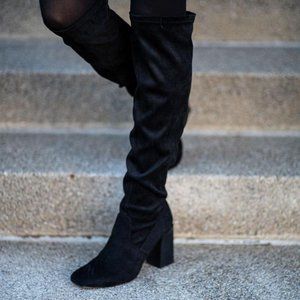 Knee High Slouchy  Boots in Black